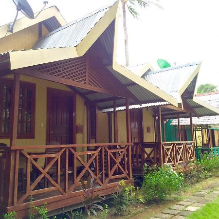 Pems Pension And Restaurant Taytay  Exteriér fotografie